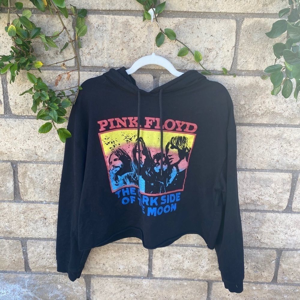 Pink Floyd • Band Graphic Crop Hooded Sweatshirt